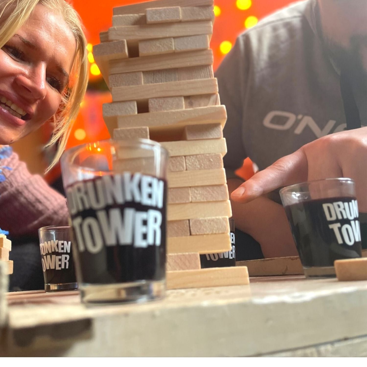 Trinkspiel 'Drunken Tower'